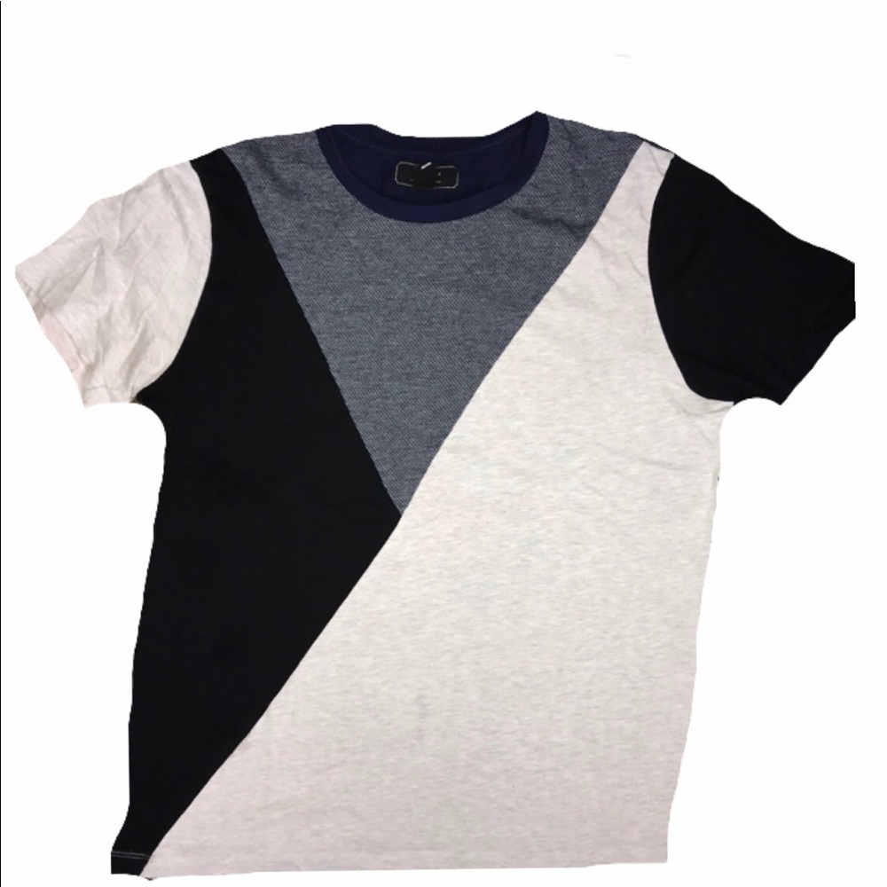 FOREVER 21 CHECKMATE TEE SHIRT 👕👕